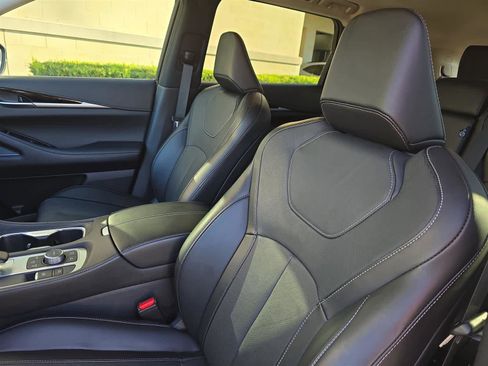 Certified 2024 INFINITI QX60 Pure w/ Cargo Package image 15