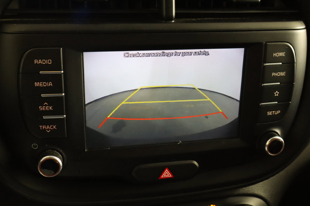 Used 2020 Kia Soul LX FWD image 32