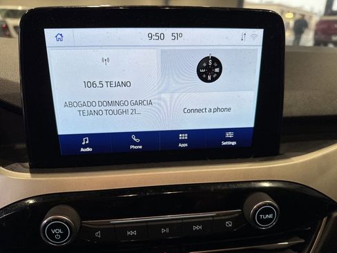 Used 2022 Ford Escape SEL image 26