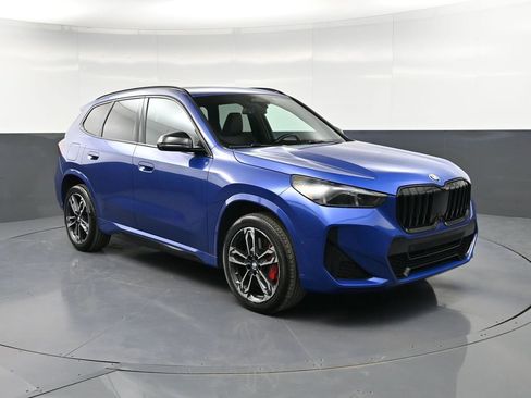 Used 2024 BMW X1 xDrive28i w/ Premium Package image 10