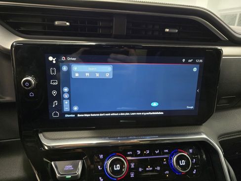 Used 2024 GMC Sierra 2500 Denali w/ Denali Reserve Package image 30