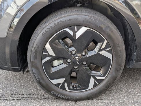 Used 2024 Kia Niro Wind image 10