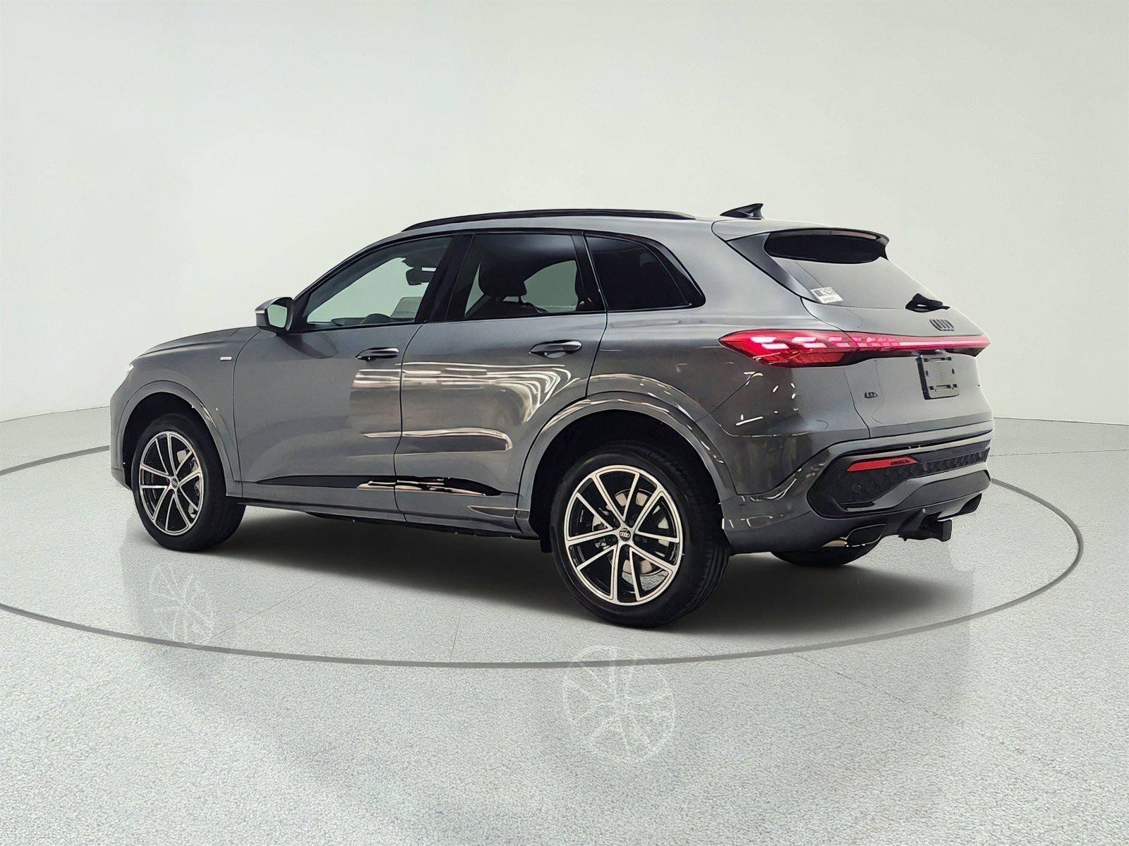 New 2026 Audi Q5 Premium Plus AWD/4WD image 7