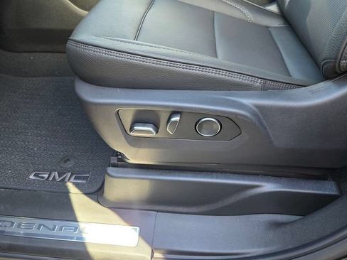 New 2026 GMC Yukon Denali AWD/4WD image 11
