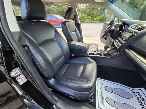 Used 2016 Subaru Outback 2.5i Limited AWD/4WD image 20