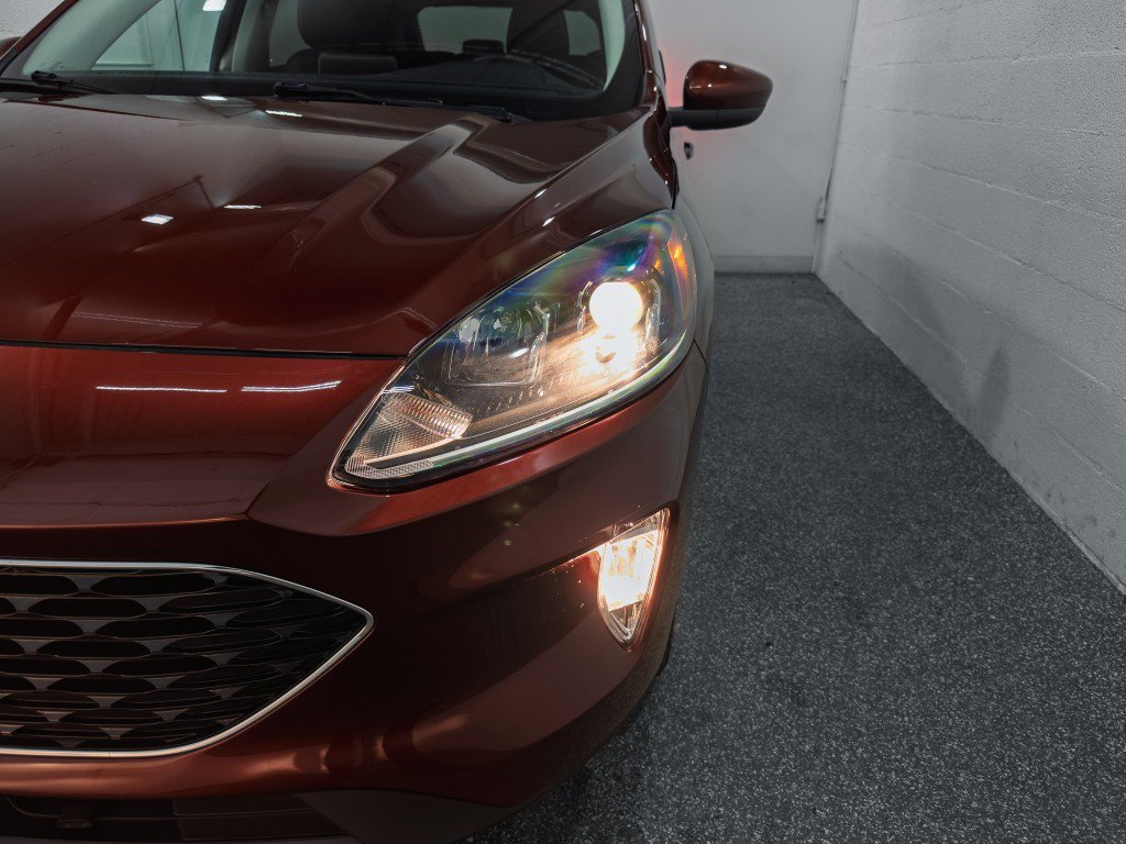 Used 2021 Ford Escape SEL w/ Class II Trailer Tow Package AWD/4WD image 5
