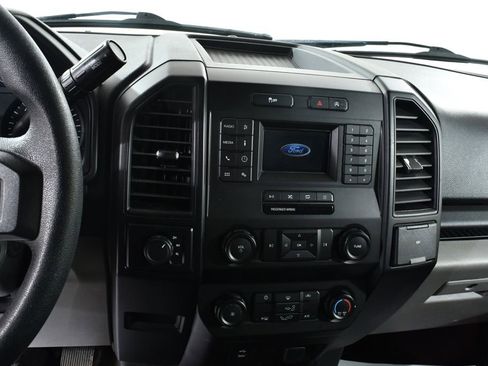 Used 2019 Ford F150 XL w/ XL Power Equipment Group image 8