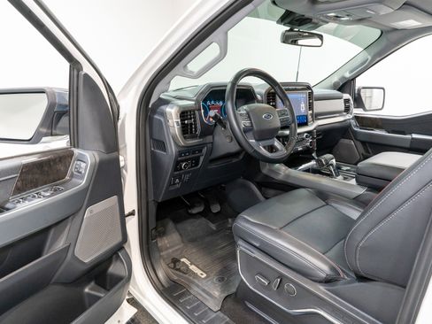 Used 2023 Ford F150 Lariat w/ Equipment Group 502A High AWD/4WD image 15