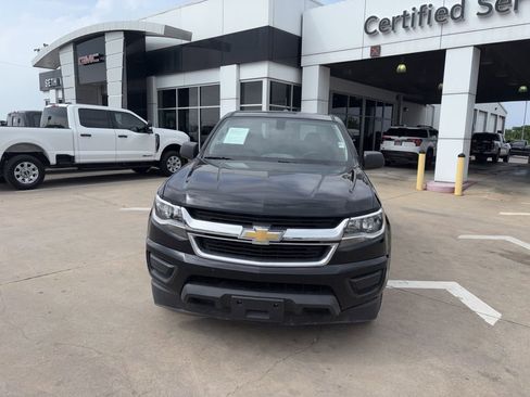 Used 2020 Chevrolet Colorado W/T RWD image 8