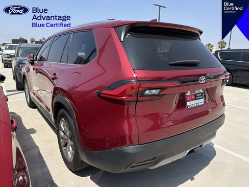 Used 2024 Toyota Grand Highlander FWD image 11