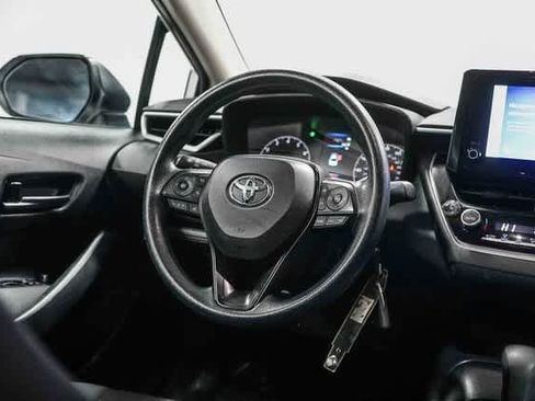 Certified 2023 Toyota Corolla LE image 16