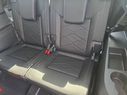 New 2026 Volkswagen Atlas SE image 19