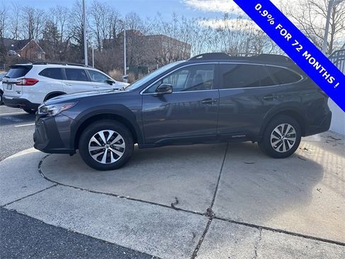 Certified 2025 Subaru Outback Premium w/ Popular Package #1A image 5