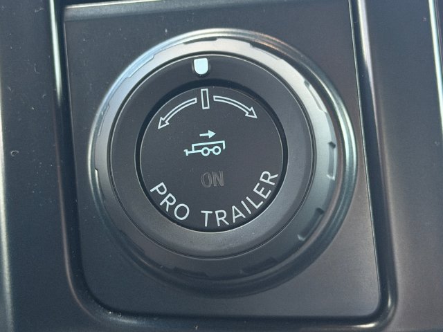 Used 2025 Ford F250 Lariat w/ Lariat Ultimate Package AWD/4WD image 23