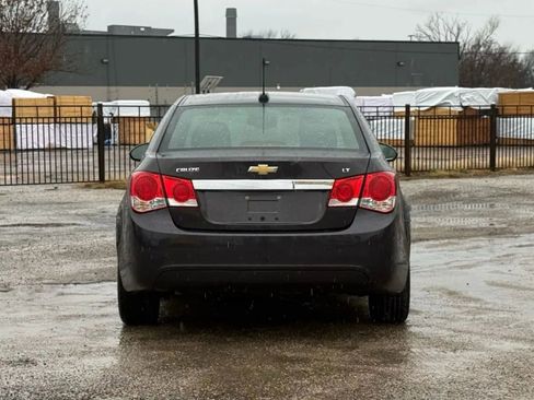 Used 2016 Chevrolet Cruze LT image 6