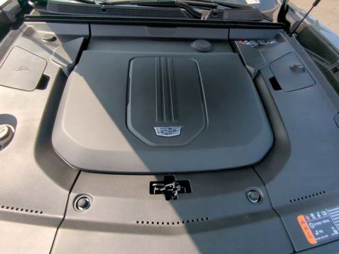 New 2026 Cadillac Lyriq V image 29