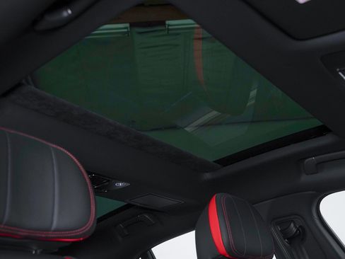 Used 2024 Bentley Flying Spur W12 image 29