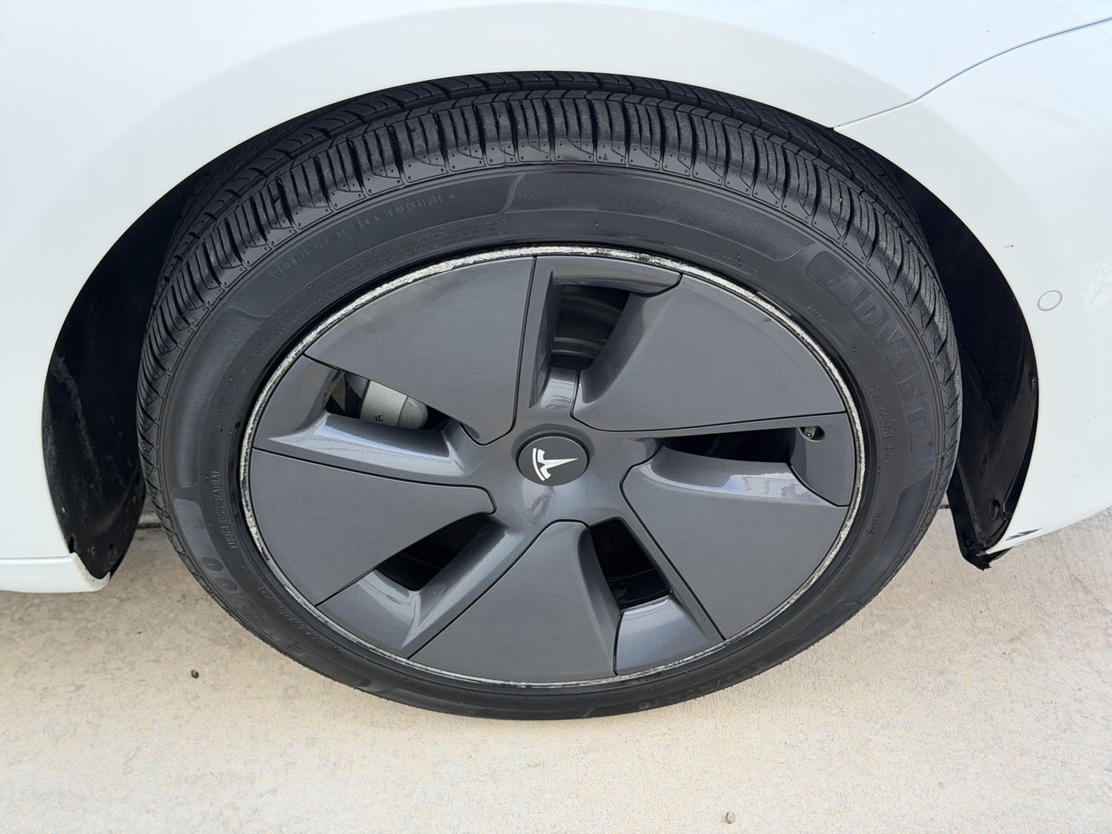 Used 2022 Tesla Model 3 Long Range AWD/4WD image 14