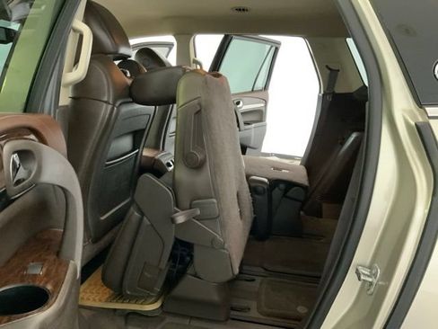 Used 2014 Buick Enclave Leather FWD image 33