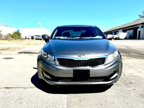 Used 2013 Kia Optima EX image 2