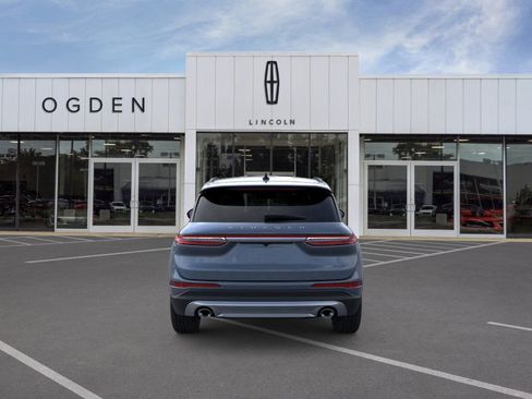 New 2026 Lincoln Corsair Premiere image 5