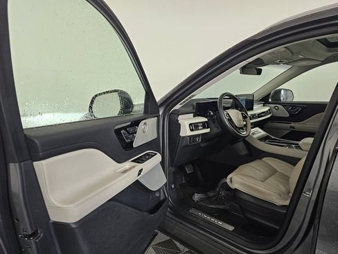 Certified 2025 Lincoln Aviator Reserve w/ Equipment Group 201A AWD/4WD image 21