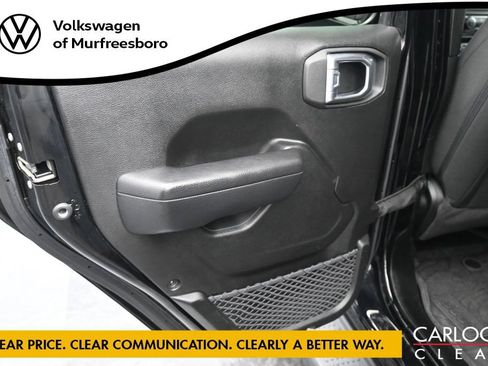Used 2023 Jeep Wrangler Unlimited w/ Cold Weather Group AWD/4WD image 22