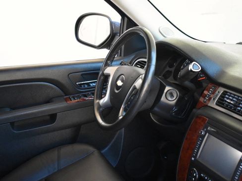 Used 2012 Chevrolet Tahoe LTZ image 24