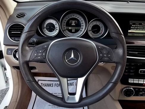 Used 2014 Mercedes-Benz C 250 Sedan image 16