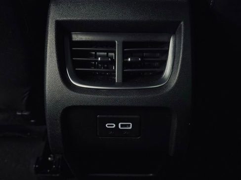 Used 2025 Chevrolet Blazer LT image 20