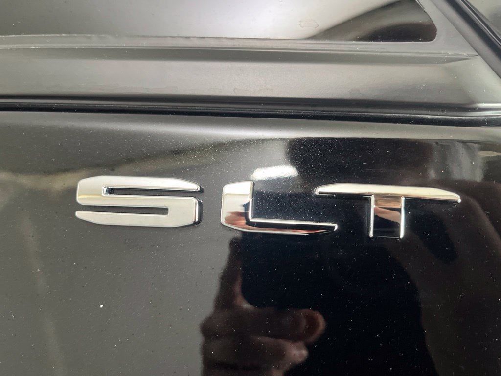 Used 2023 GMC Terrain SLT AWD/4WD image 45