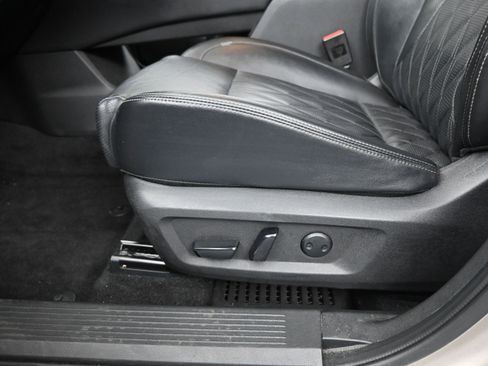 Certified 2023 Nissan Rogue Platinum w/ Platinum Premium Package image 11