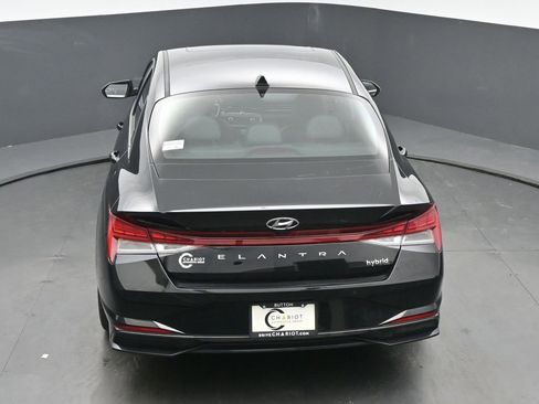 Used 2023 Hyundai Elantra Limited image 42