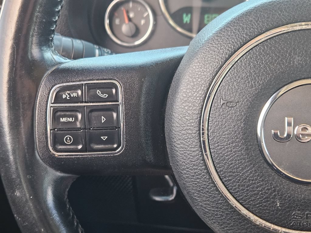Used 2018 Jeep Wrangler Unlimited Sahara w/ Max Tow Package AWD/4WD image 23