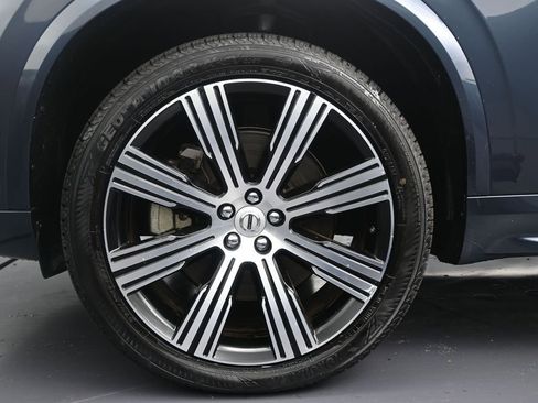 Certified 2022 Volvo XC90 T8 Inscription w/ Advanced Package image 10