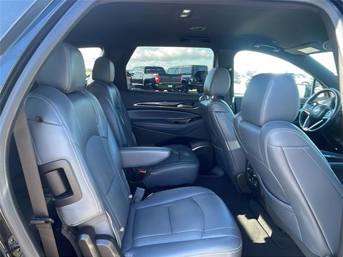Used 2024 Buick Enclave Premium image 16