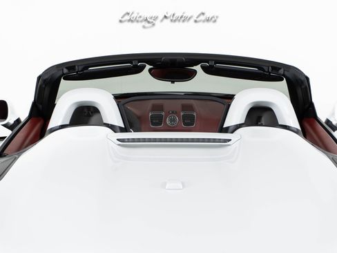 Used 2016 Porsche Boxster Spyder image 15