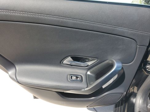 Used 2025 Mercedes-Benz CLA 250 image 13