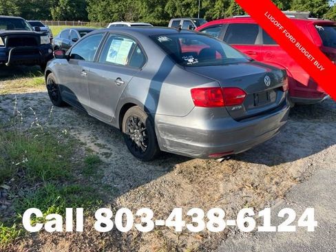 Used 2014 Volkswagen Jetta SE FWD image 3