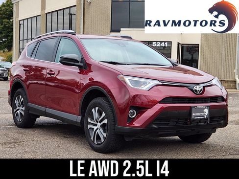Used 2018 Toyota RAV4 LE w/ All Weather Liner Package image 1