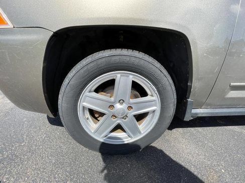 Used 2008 Jeep Compass Sport AWD/4WD image 10