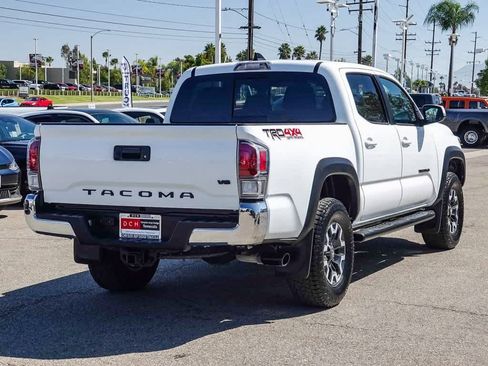 Used 2023 Toyota Tacoma TRD Off-Road image 4