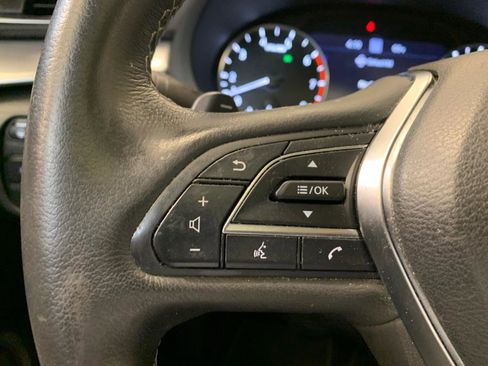 Used 2021 INFINITI QX50 Sensory image 17