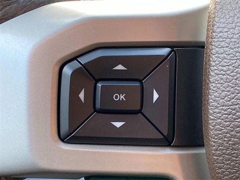 Used 2018 Ford F250 King Ranch w/ King Ranch Ultimate Package image 19
