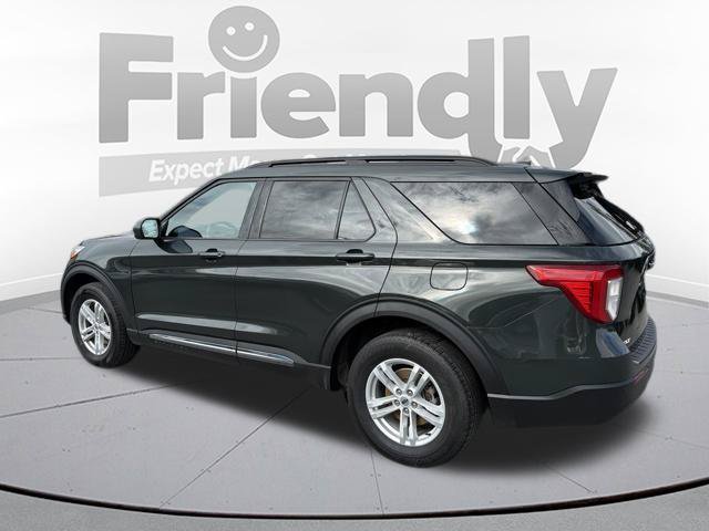 Used 2023 Ford Explorer XLT AWD/4WD image 4