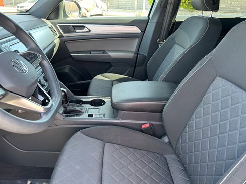 Used 2021 Volkswagen Atlas Cross Sport S image 22