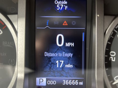 Used 2022 Toyota Tacoma SR5 image 15