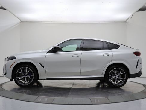 Used 2026 BMW X6 M60i image 2