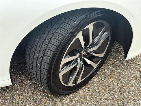 Used 2020 Honda Accord Touring image 56