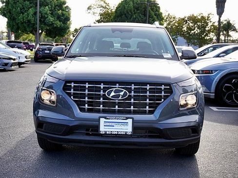 Used 2026 Hyundai Venue SEL FWD image 5